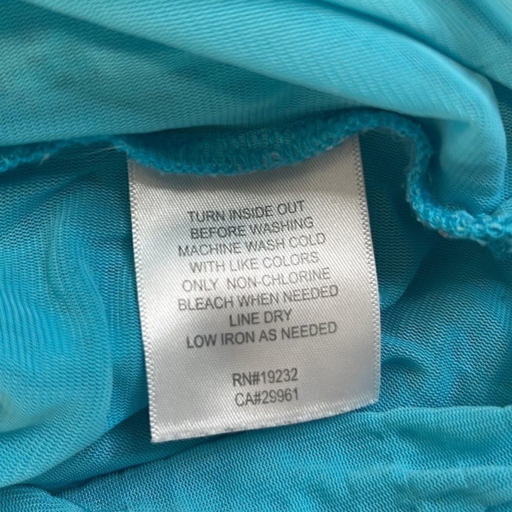 Alfred Dunner shell shirt. Size Petite small. - Picture 5 of 5